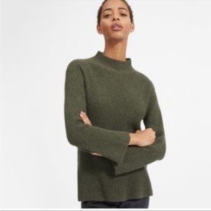 Everlane 100% Cashmere Mock Neck Sweater